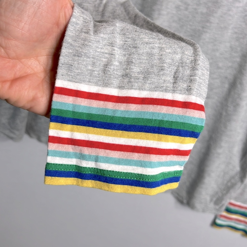 Boden Boatneck Gray Sweater with Rainbow Cuffs size M - Picture 4 of 6